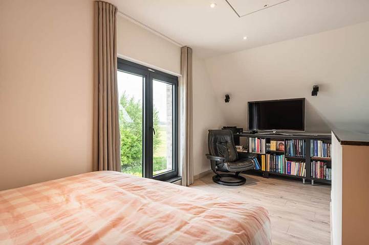 Polderwoning Cleylantshof max. Mitternacht in den Polders von Meetjesland. in Sint-Laureins, Ostflandern