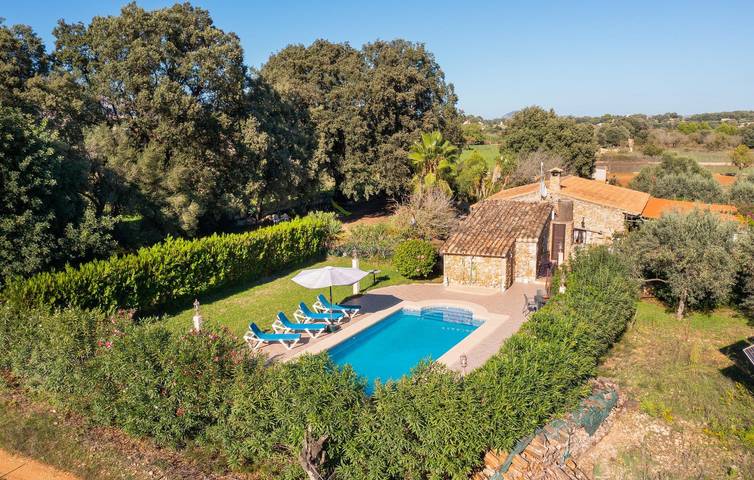 Oasis de Búger: Encantador apartamento con piscina y terraza in Búger, Interior de Mallorca