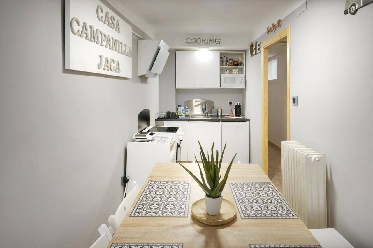 Casa Campanilla Jaca in Jaca, Pirineo Aragonés