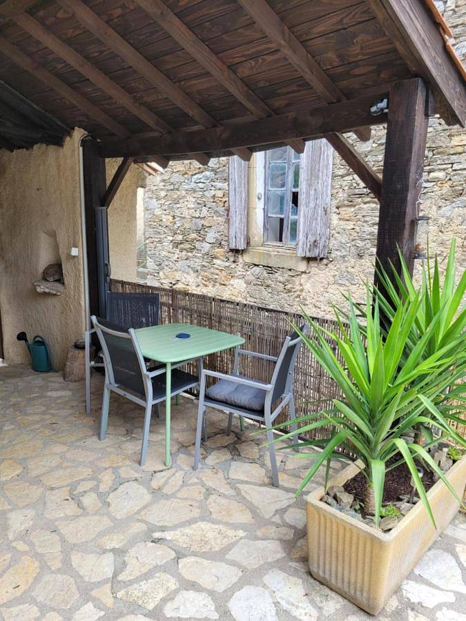 One-Bedroom House in Vieussan, Béziers und Umgebung