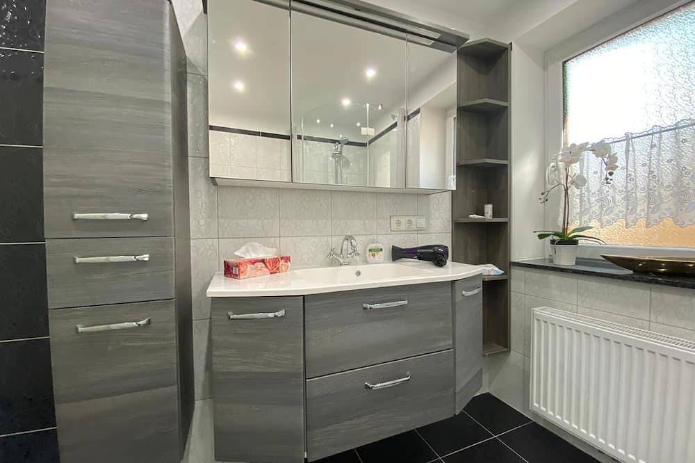 Ganze Wohnung, Zentral gelegenes Apartment für sich in Bad Ischl, Traunviertel