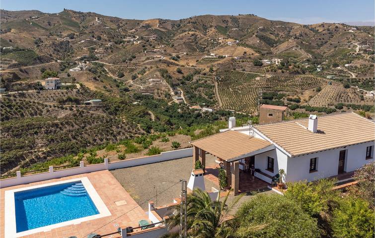 Appartement avec terrasse au bord de la piscine à Almáchar in Almáchar, Cordillera Penibética