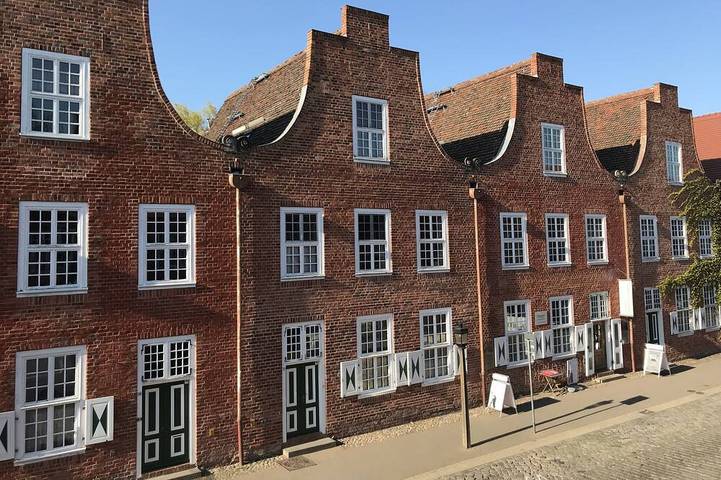 Ferienwohnung für 4 Personen, mit Garten rund um das Schloss Sanssouci