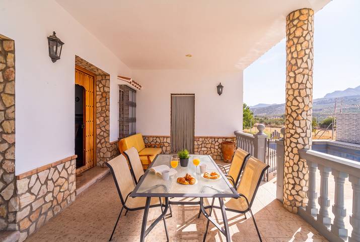 Cubo's Casa El Regadio in El Burgo, Sierra de las Nieves