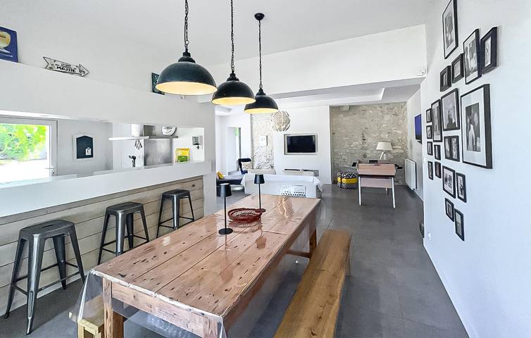 Familienfreundliches Apartment mit Pool und Garten in Saint-Aubin-de-Cadelech, Périgord Pourpre