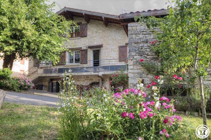 Gîte pour 6 personnes, avec jardin et balcon