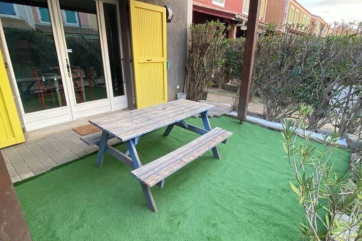 Agriturismo für 5 Personen, mit Garten und Whirlpool sowie Sauna und Pool in Le Barcarès