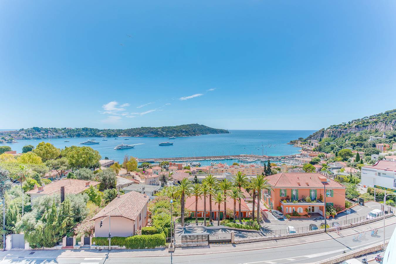 Appartement entier, Panoramic Esterel  Ap4475 By Riviera Holiday Homes in Villefranche-sur-Mer, Côte méditerranéenne (France)