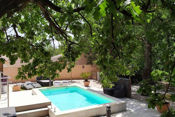 Location de vacances pour 4 personnes, avec jacuzzi et jardin à Forcalqueiret - 4