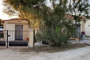 Gîte pour 4 personnes, avec jardin et terrasse, animaux acceptés à Port-Saint-Louis-du-Rhône