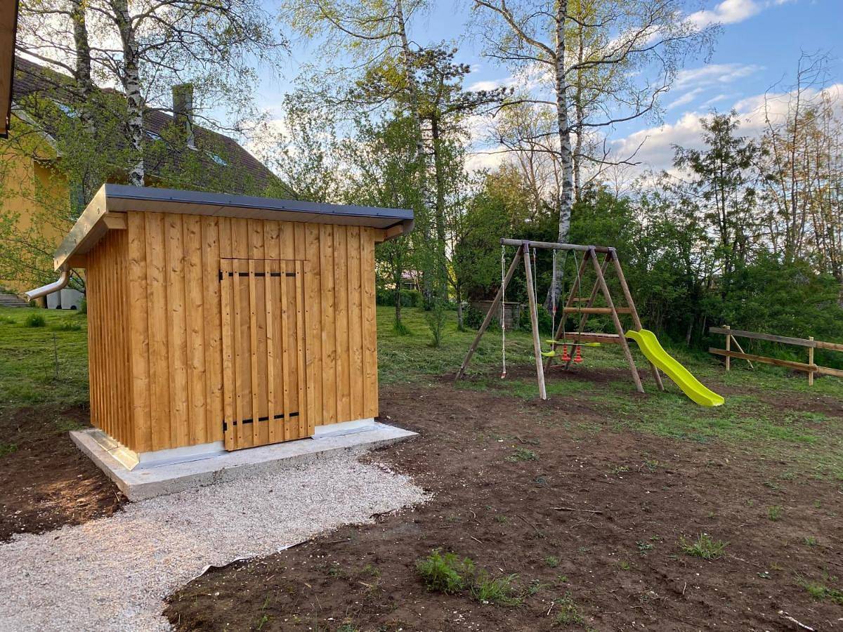 Two-Bedroom Chalet in Pierrefontaine-les-Varans, Jura Francais