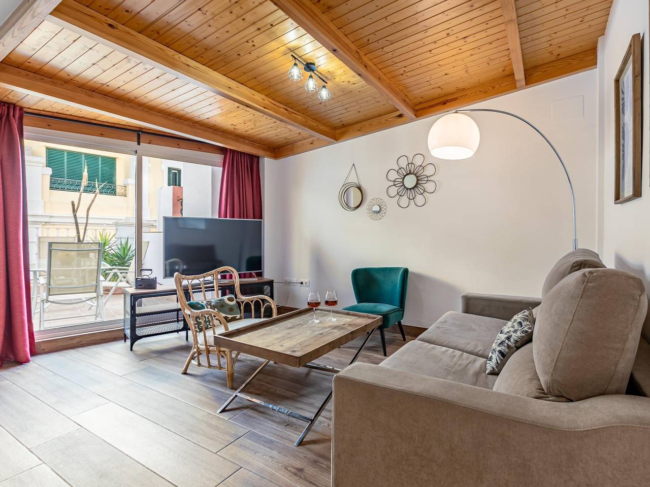 Apartamento de férias inteiro, Mansión Blue Catedral Ático Dúplex dos terrazas privadas in Casco Antiguo, Sevilha