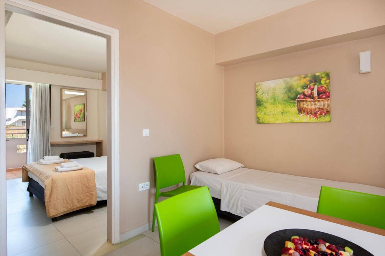 Atrion Resort Hotel in Agia Marina, Chania en omgeving