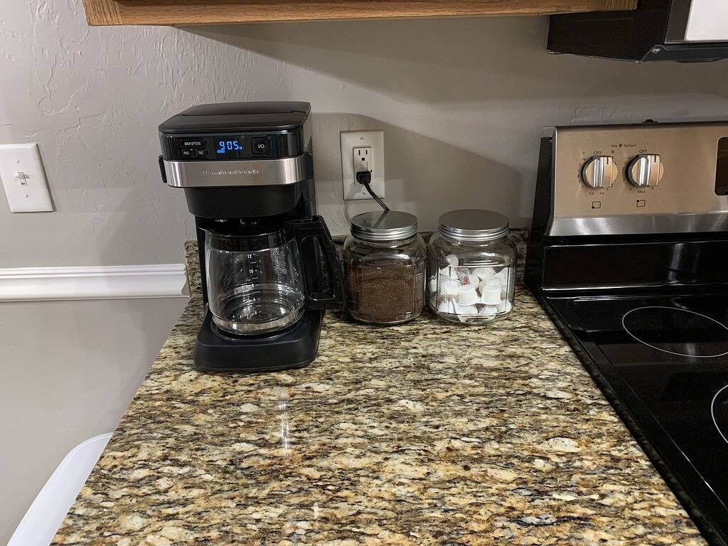 Wooded Area near Uco & Hospitals with Neighborhood Pool. in Edmond, Oklahoma County