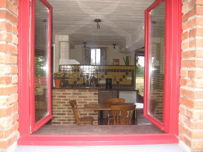 Location de vacances pour 3 personnes, avec jardin et terrasse, animaux acceptés à Bais (Ille-et-Vilaine) - 4