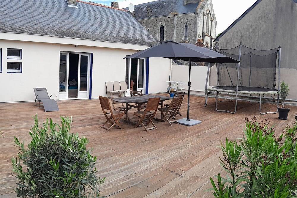 House on the Loire in Ingrandes-le-Fresne-sur-Loire, Valle del Loira