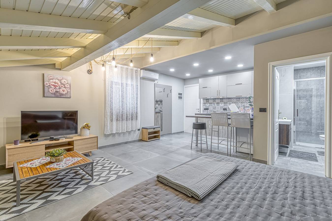 Entire apartment, Noel Apartments / Studio No.6 in Funtana, Vrsar-Funtana