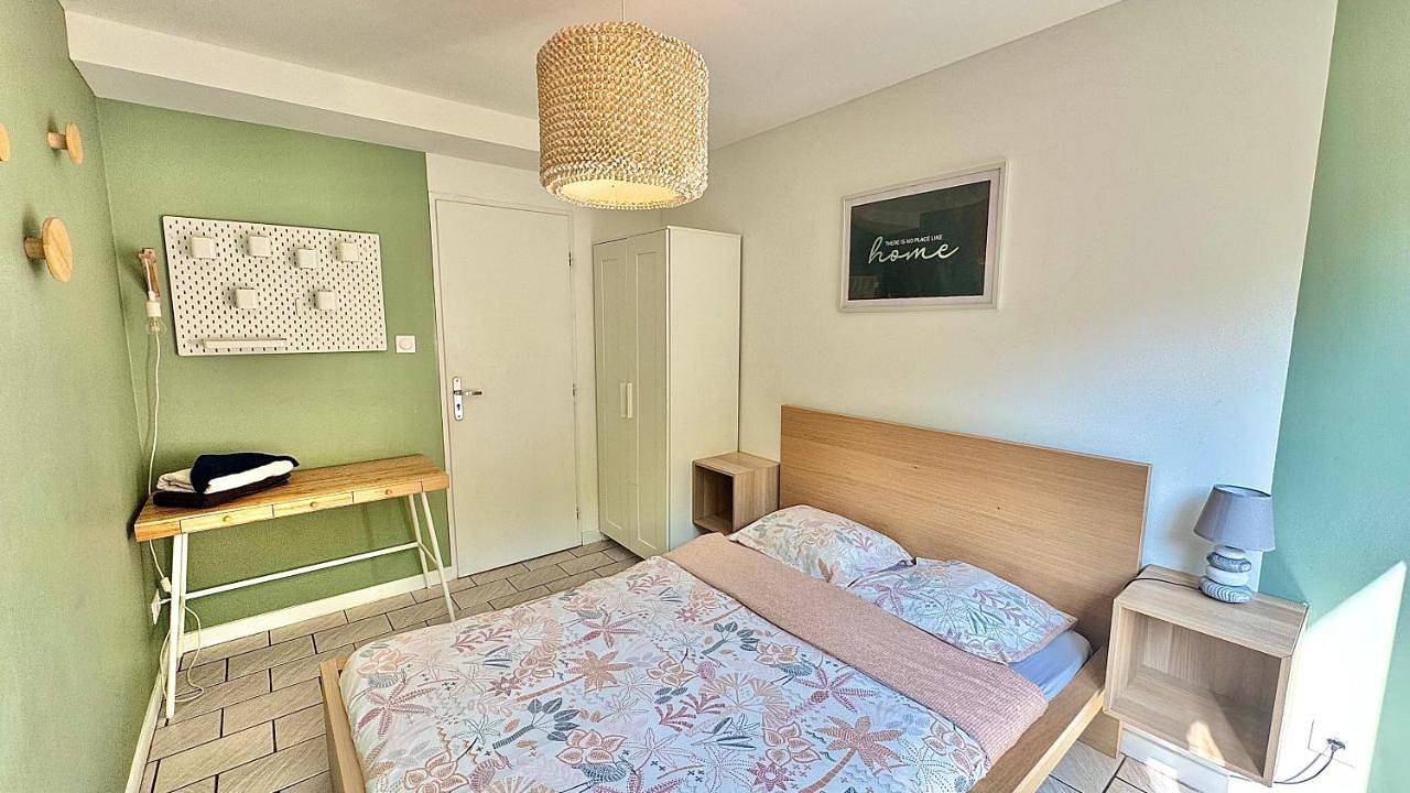 Appartement entier, 2 chambres en Rdc avec terrasse 4 personnes in Douai, Département Nord