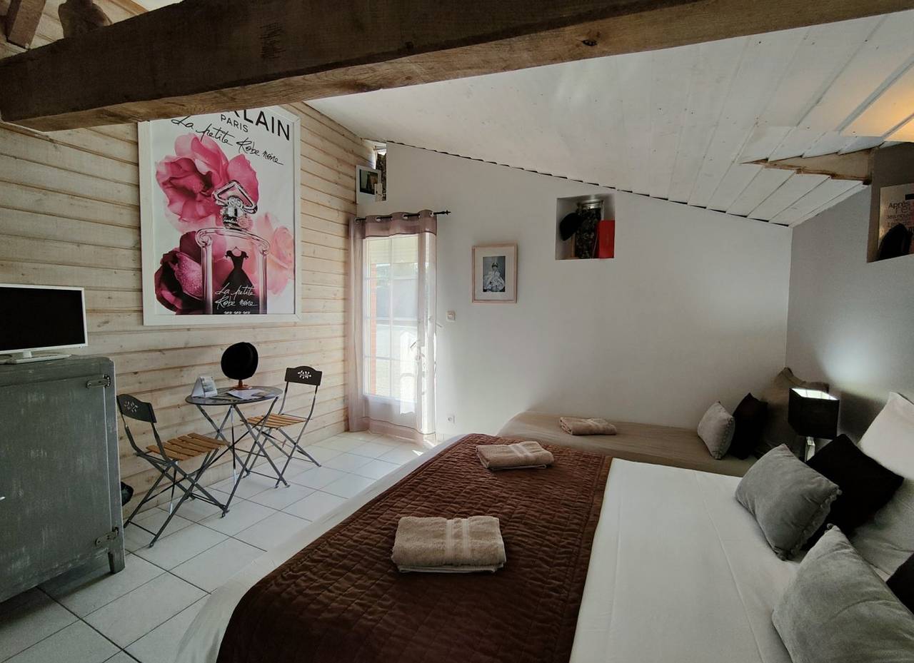 Chambres d'hôtes La Champrenière - Chambre loft in Le Boupère, Fontenay-le-Comte