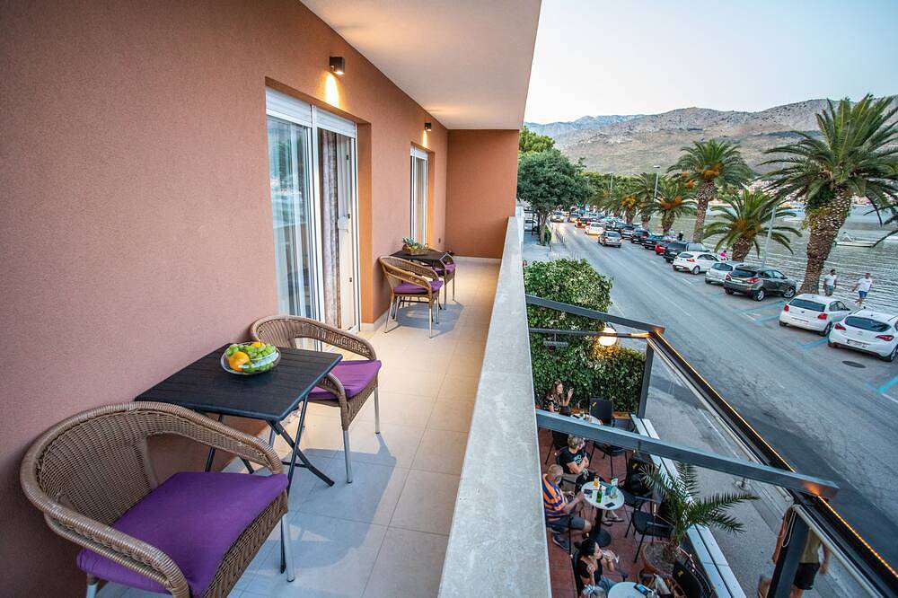 Ganze Wohnung, Waterfront room Toni in Stobrec, Split-Dalmatien