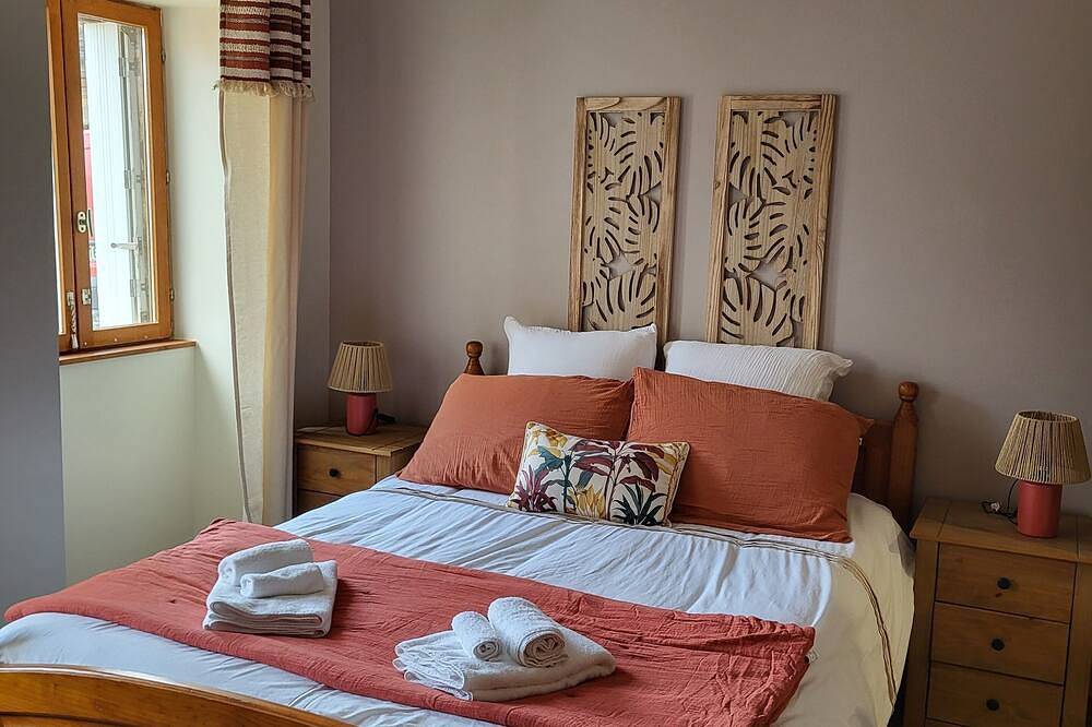 Relaxing stay in the heart of the vineyards-6 pers in Les Verchers-sur-Layon, Loire-Tal