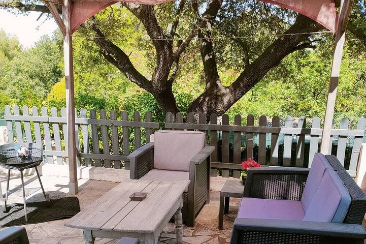Maison de vacances pour 2 personnes, avec Terrasse et Jardin à Aubagne