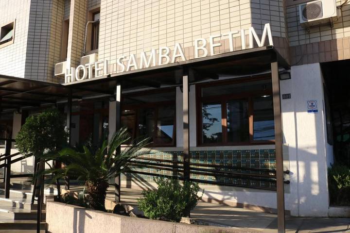 Pousadas para 3 pessoas, com sauna e piscina em Betim