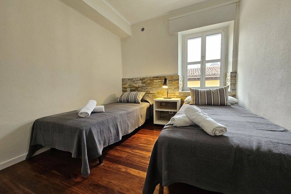 Appartamento intero, 13A02 Céntrico 4 dormitorios in Ribadesella, Costa Verde (Spagna)