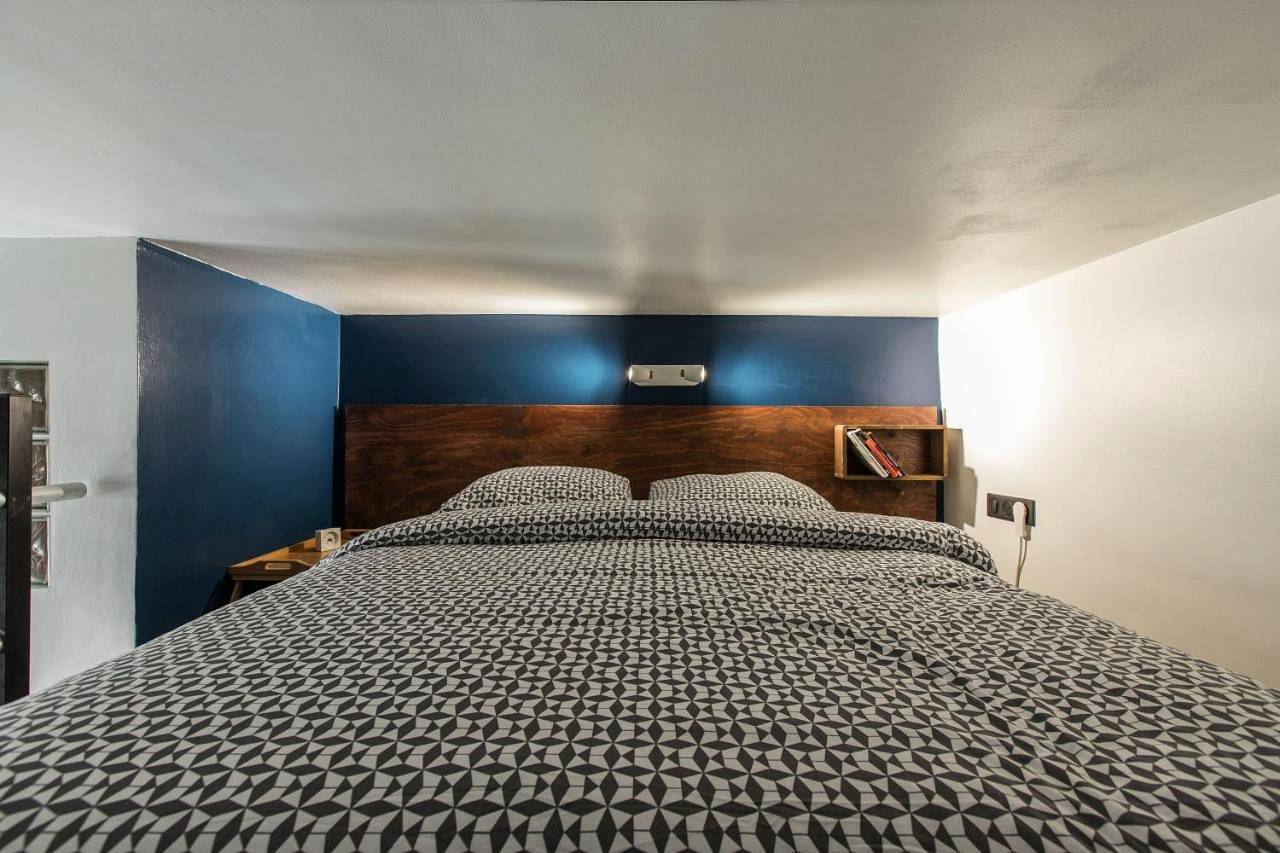 Appartement entier, Studio Apartment in Roquebrune-Cap-Martin, Côte méditerranéenne (France)