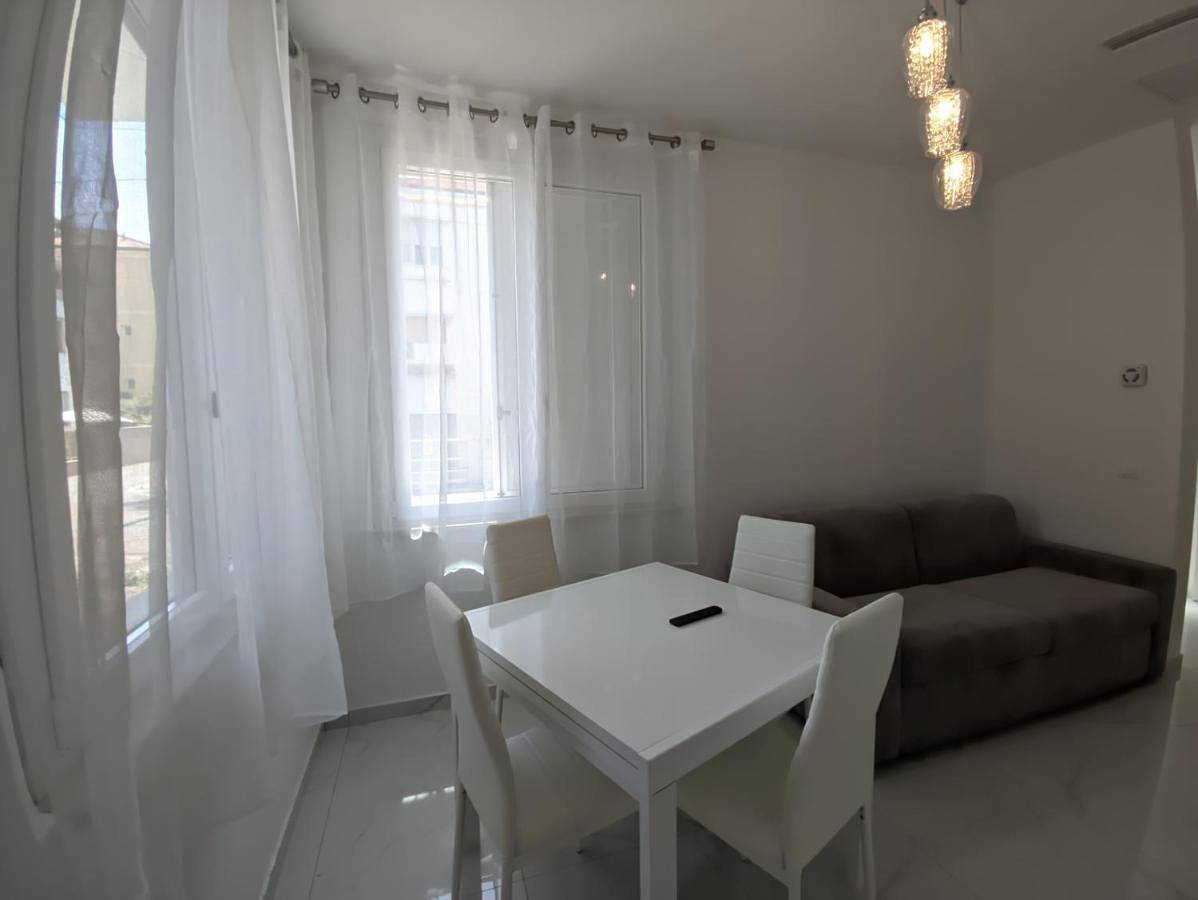 One-Bedroom House in Rimini, Rimini Provinz