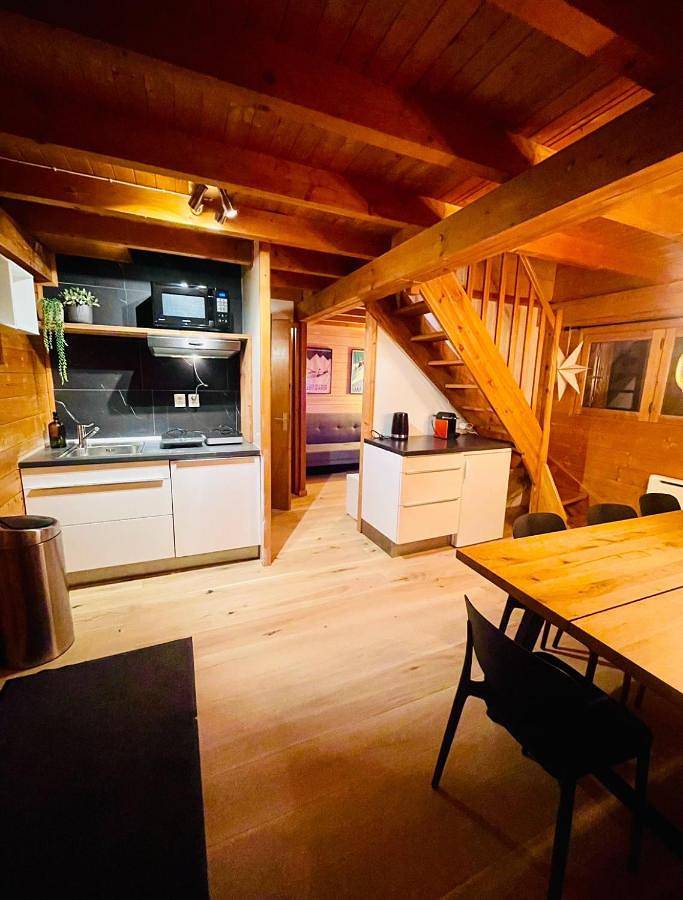 Gîte pour 8 personnes, avec jardin et jacuzzi à Verchaix - 3