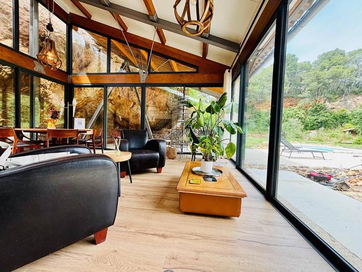 Location de vacances pour 2 personnes, avec piscine ainsi que jardin et vue à Quarante - 3