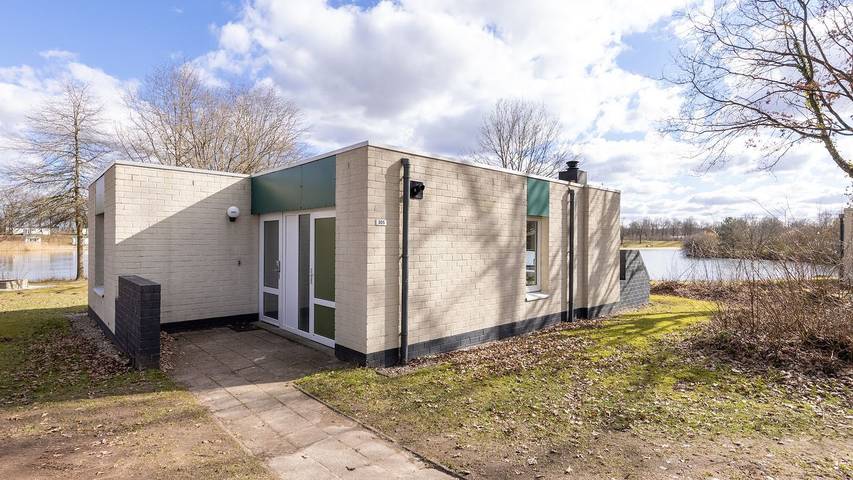 Bungalow voor 4 personen, met zwembad en tuin in Borger