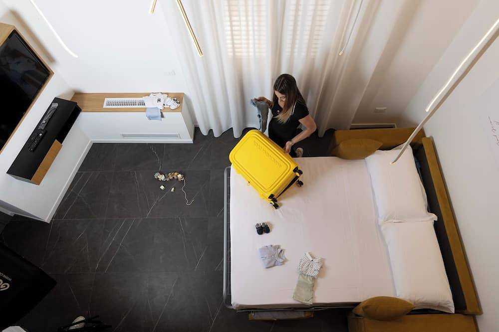 Apartamento entero, Estudio altillo cuádruple Deluxe con terraza in Bagheria, Provincia de Palermo