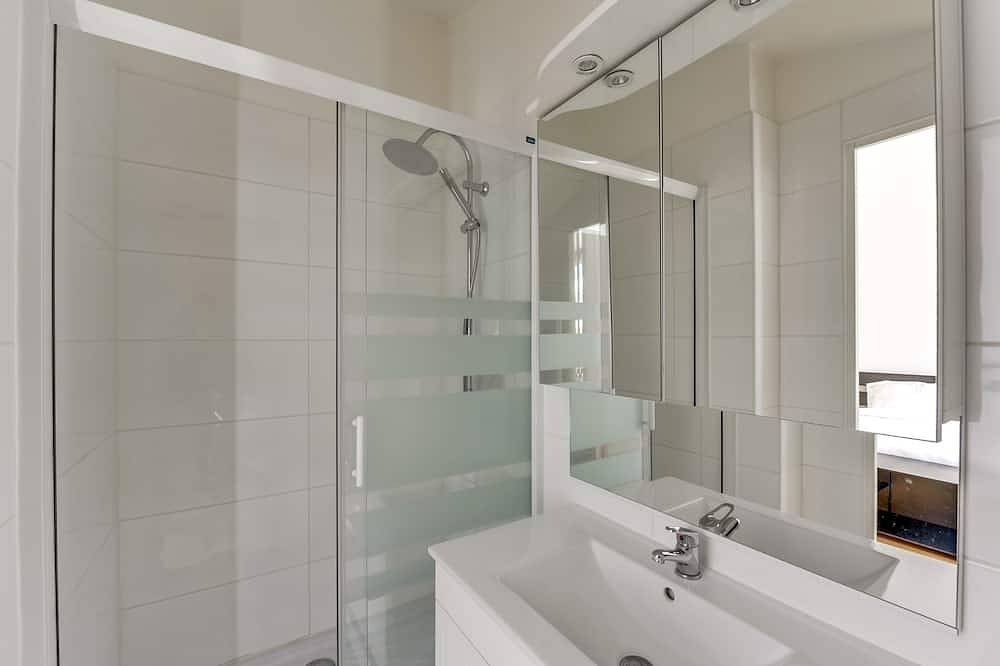 Appartement entier, Id 289 Châtelet les Halles (1 °) in Paris 1er Arrondissement, Paris