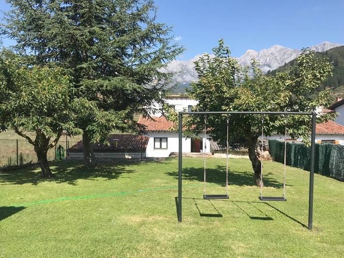 Casa de vacaciones para 8 personas, con vistas y jardín en Parque Nacional de Los Picos de Europa - 3