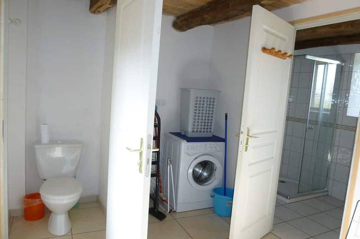 Gîte pour 5 personnes, avec balcon et jardin à Vaureilles - 4