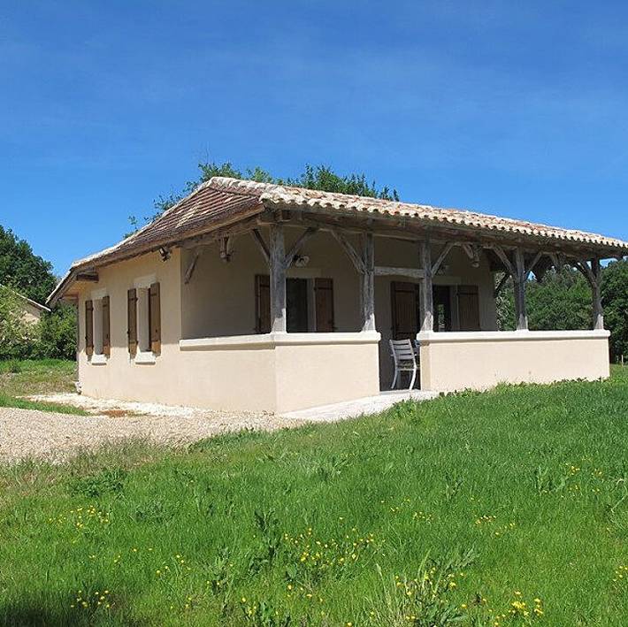 Gîte pour 4 personnes, avec jardin et piscine - 1