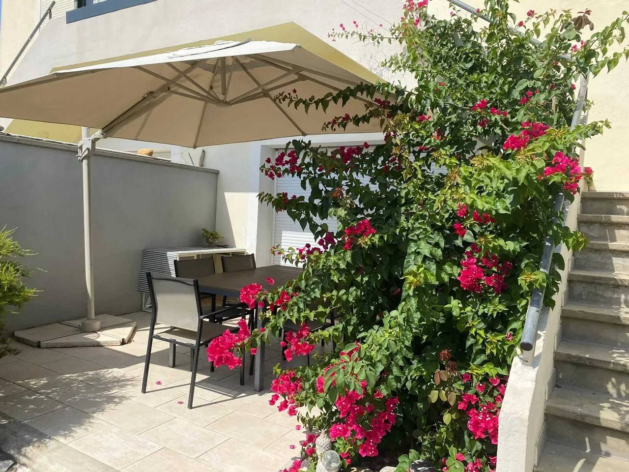 Appartement entier, Appartement confortable à Aigues-Mortes de 60 m² in Aigues-Mortes, Côte d'Améthyste