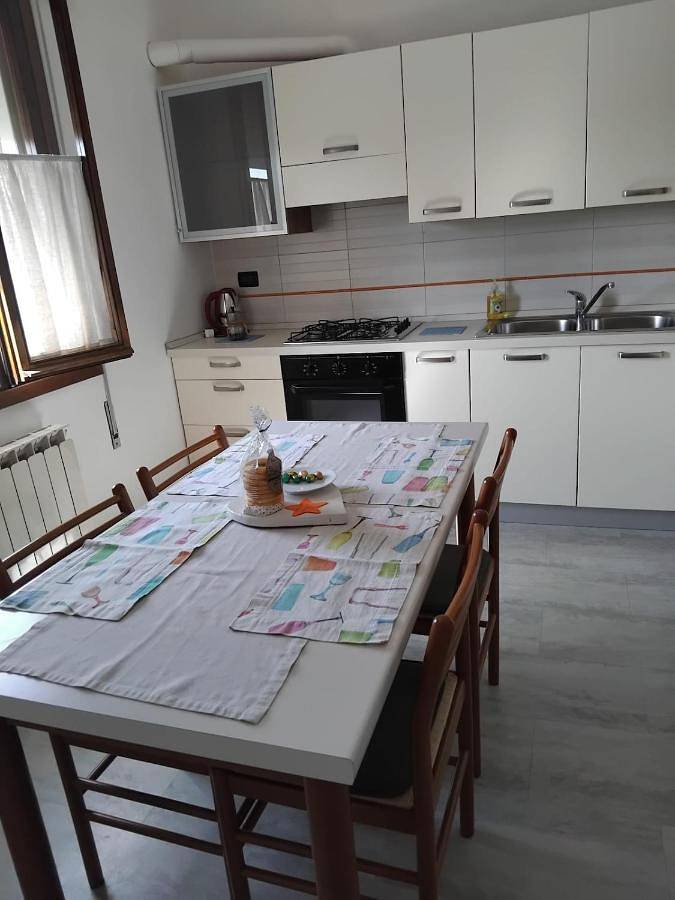 Gîte pour 6 personnes, avec jardin, adapté aux familles à San Donà di Piave - 2