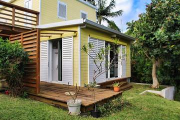 Gîte pour 2 personnes, avec jardin et vue dans Grands-Bois