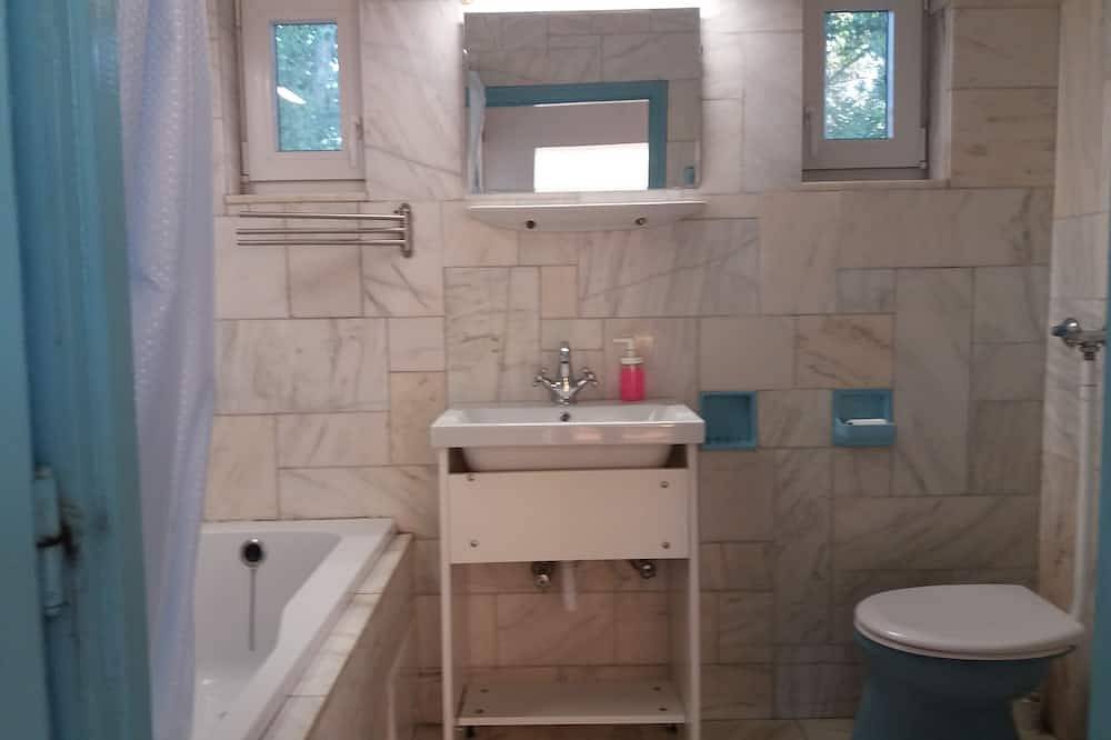 Ganze Wohnung, Lugas Panorama 3-bedroom apartment in charming Badacsonytomaj with Ac, Wifi in Badacsonytomaj, Balaton