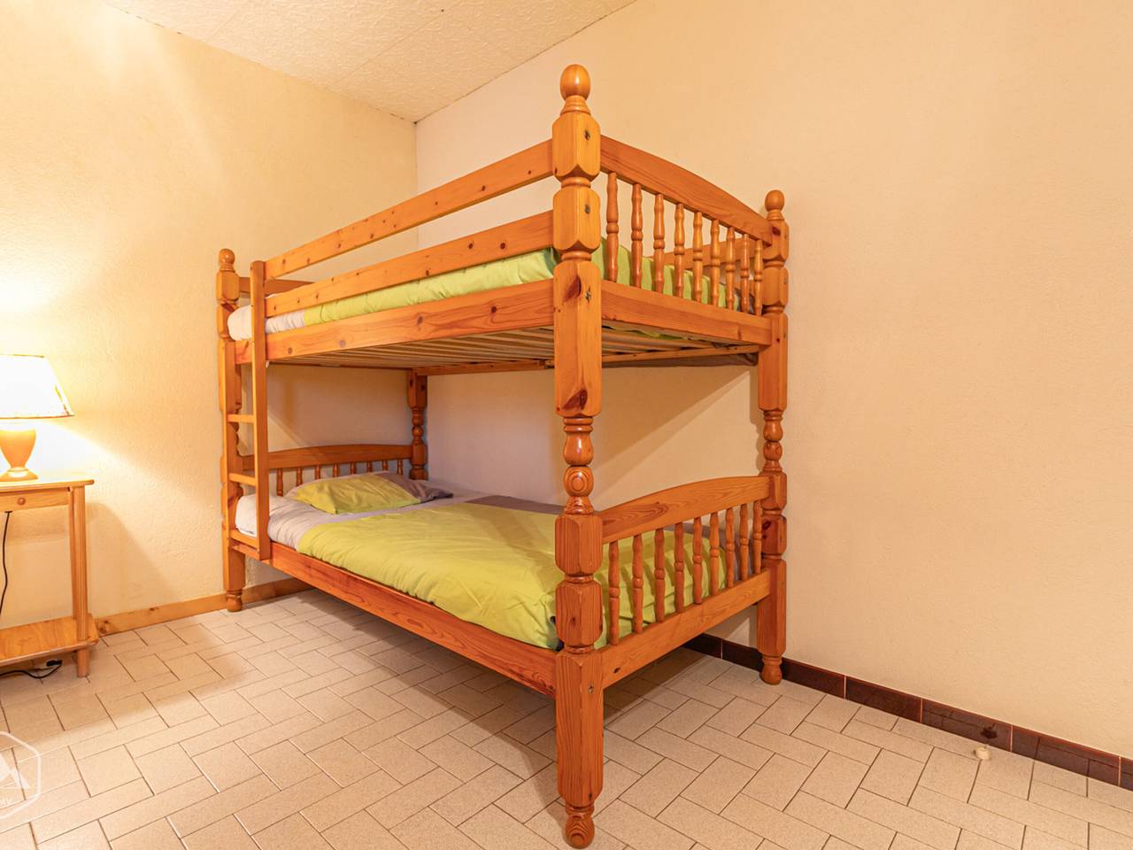 Entire apartment, Spacious apartment, village center, pets allowed in Aussois, Saint-Jean-de-Maurienne region