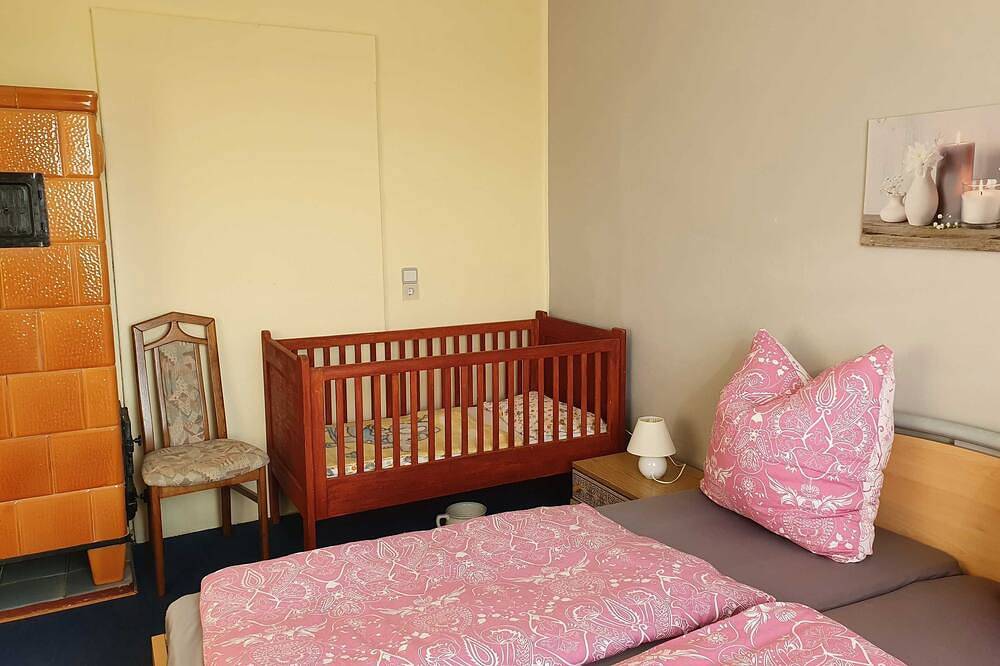 Ganze Wohnung, Ferienwohnung um Spreewald für 4 Personen - Ferienwohnung 4 Personen in Golßen, Dahme-Spreewald