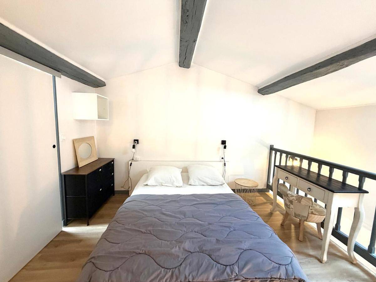 One-Bedroom House in Esnandes, Région de La Rochelle