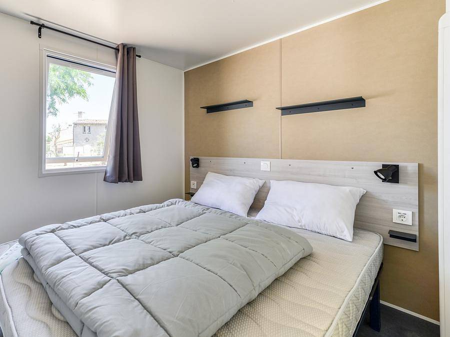 Camping Laguna Village - Mobilhome 6 personas - Mobil-home | Premium | 2 Dormitorios | 4/6 Pers. | Terraza elevada | Aire acondicionado. in Caorle, Provincia de Venezia
