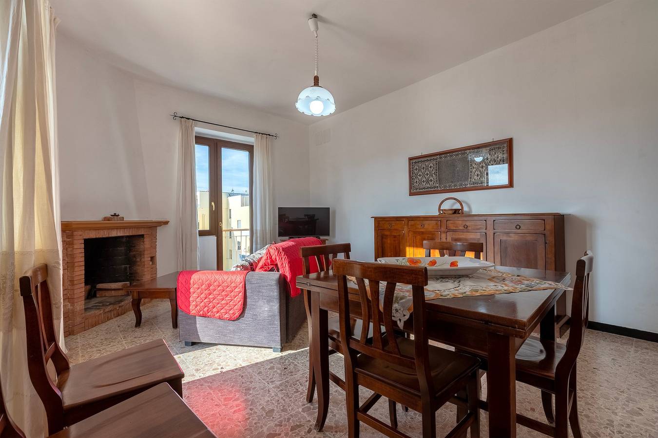 Ganze Wohnung, Apartment 'Da Rita- Alghero' mit Balkon, Wlan und Klimaanlage in Pivarada, Sassari Provinz