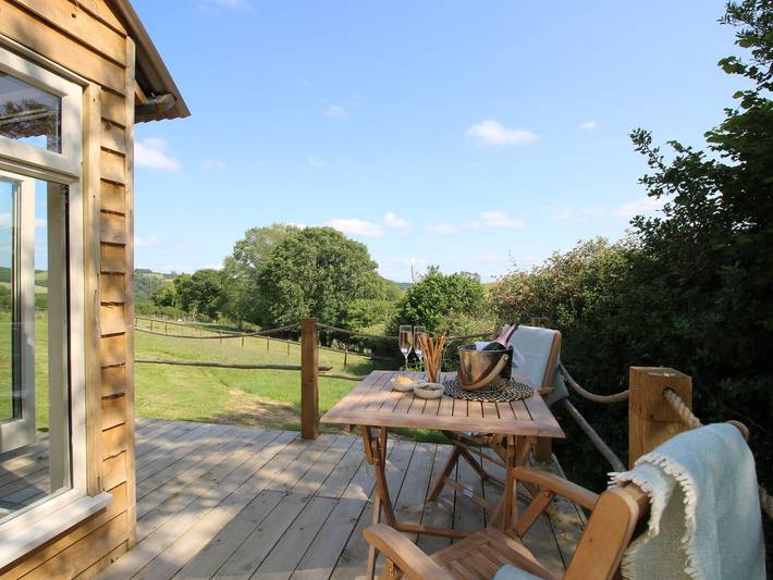 Lodge for 2 people, with garden in Clun