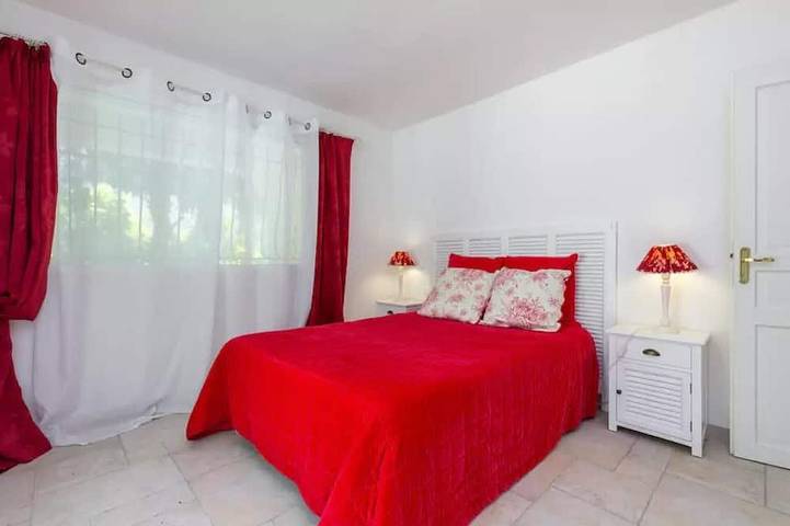 Villa pour 8 personnes, avec balcon et jardin à Villeneuve-Loubet - 3