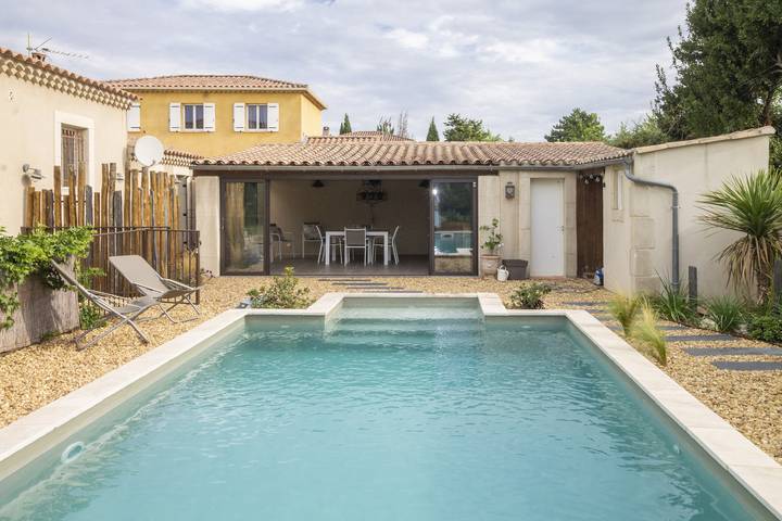 Location de vacances pour 6 personnes, avec jardin et terrasse à Rognonas - 2